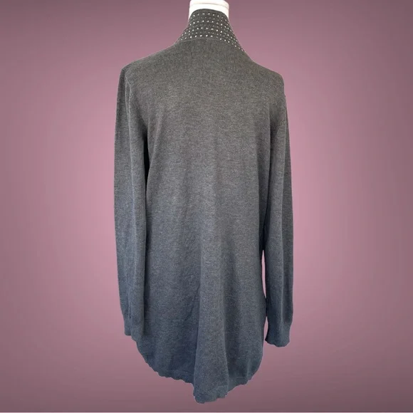 Love Forever Gray Cardigan Size Large - Picture 4 of 4